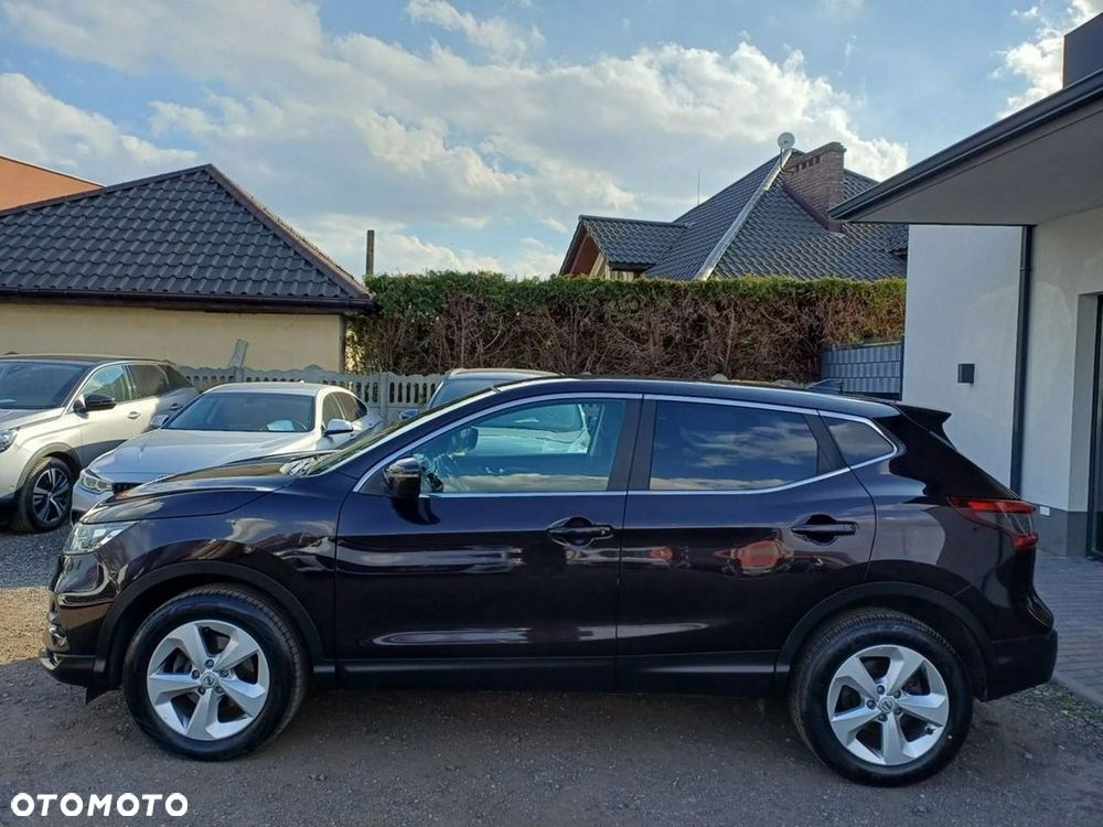 Nissan Qashqai 1.3 DIG-T N-Connecta - 4