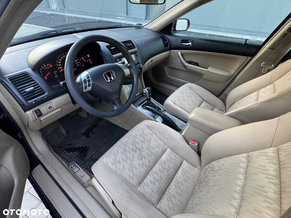 Honda Accord - 6