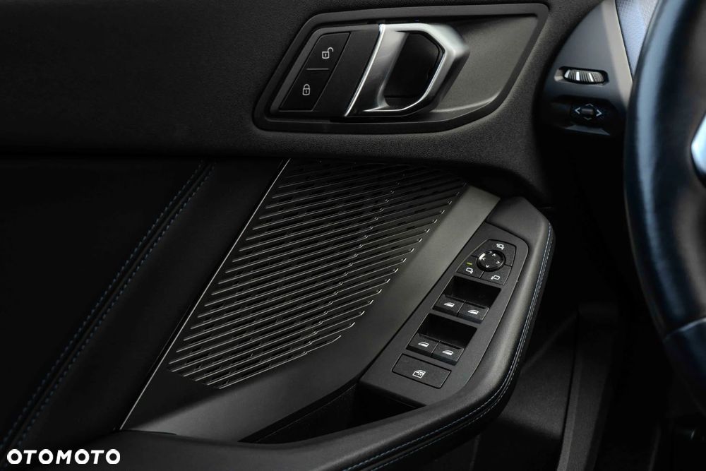 BMW Seria 1 120 - 21