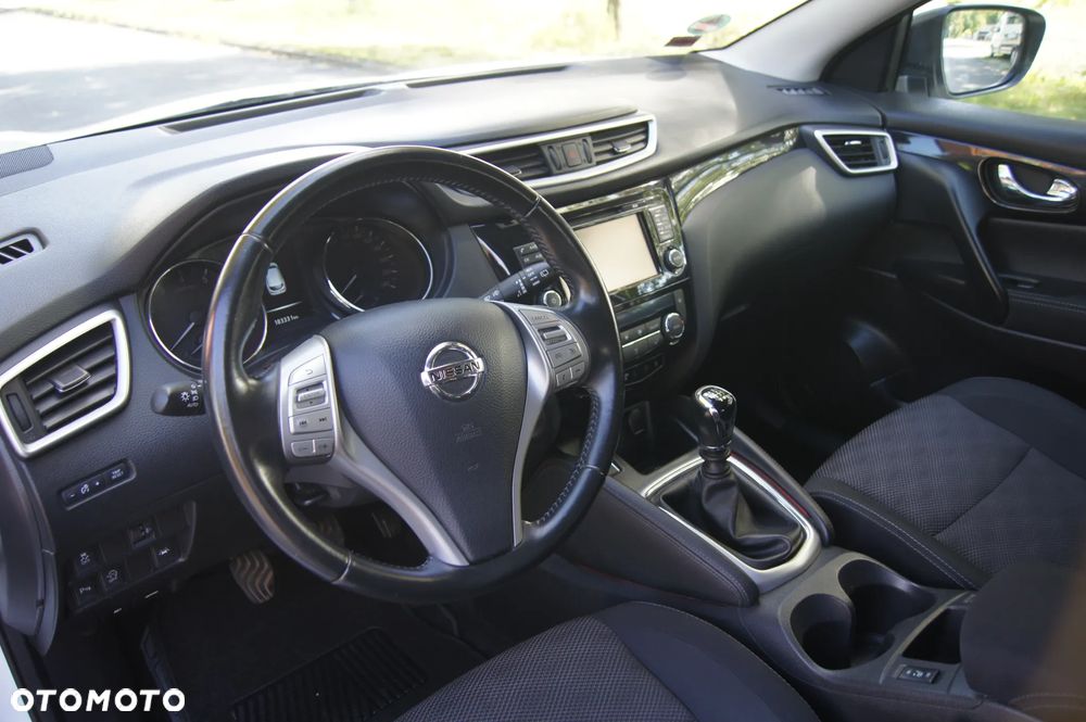 Nissan Qashqai 1.2 DIG-T N-Connecta - 11