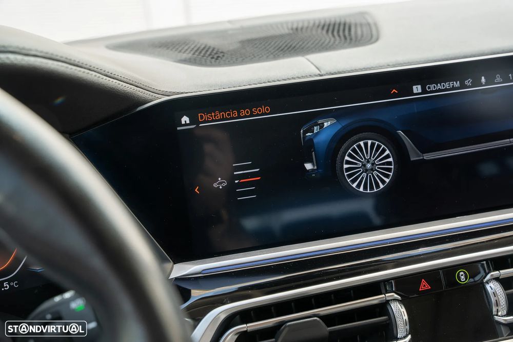 BMW X7 xDrive30d - 25