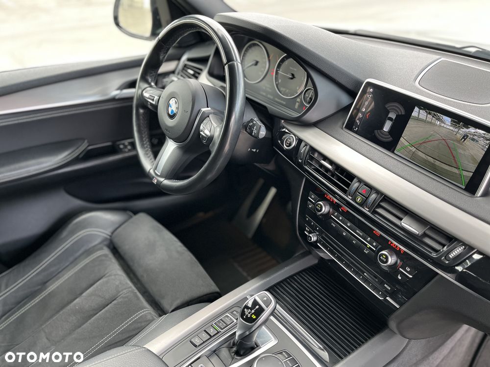 BMW X5 xDrive25d - 27