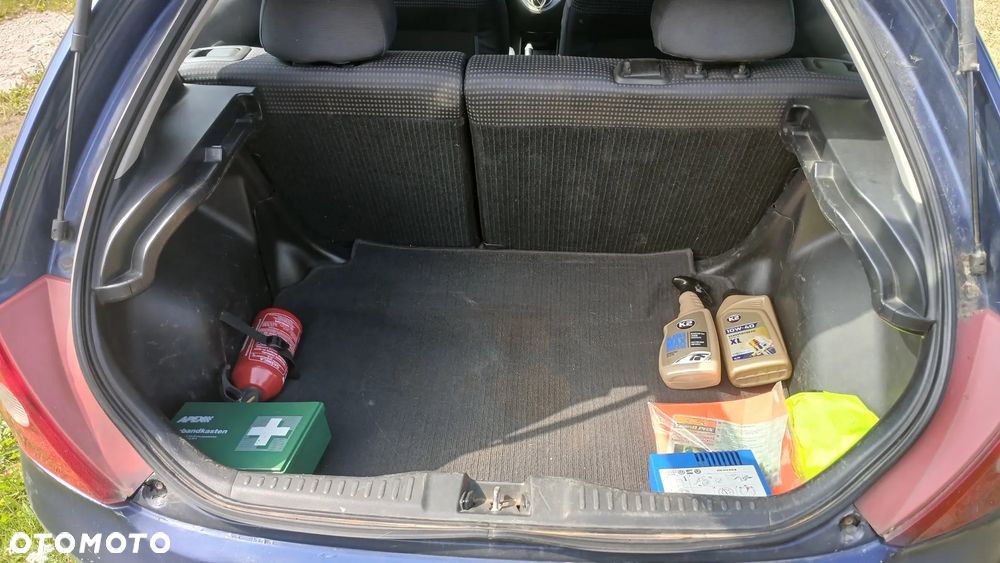 Honda Civic 1.4i S - 2