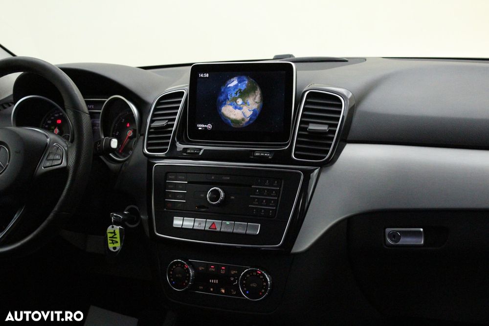 Mercedes-Benz GLE - 15