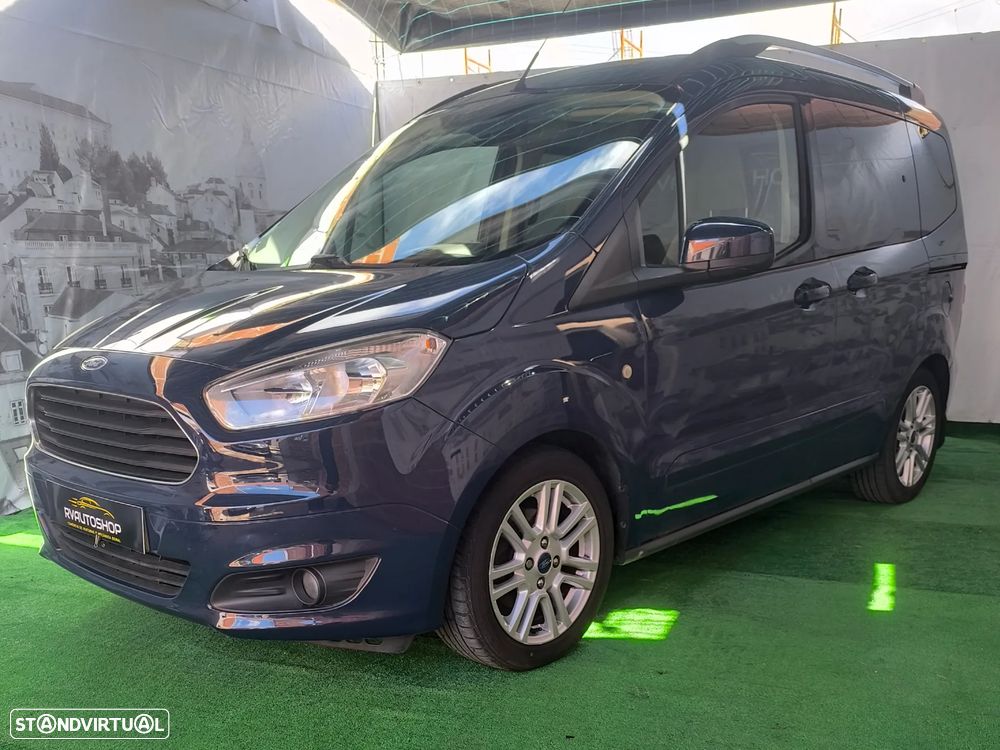 Ford Tourneo Courier 1.0 EcoBoost Titanium - 1