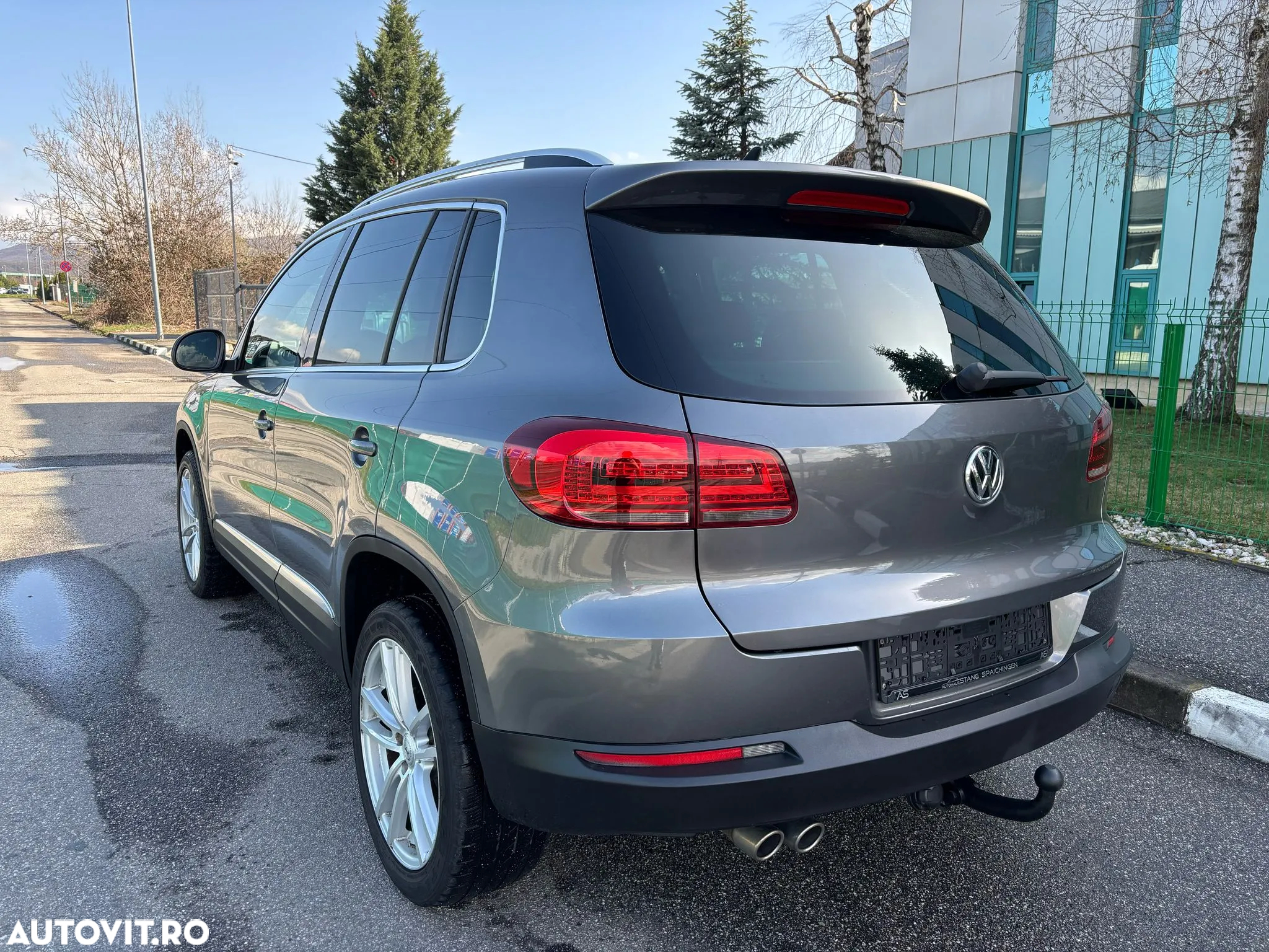 Volkswagen Tiguan 2.0 TDI 4Motion BMT Sport & Style - 5