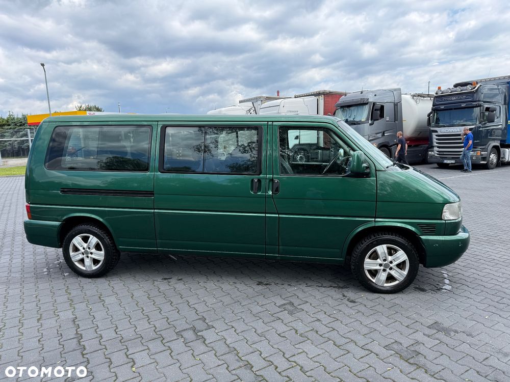 Volkswagen Caravelle Basis - 1