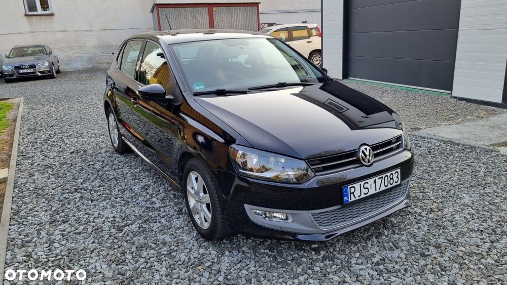 Volkswagen Polo - 2
