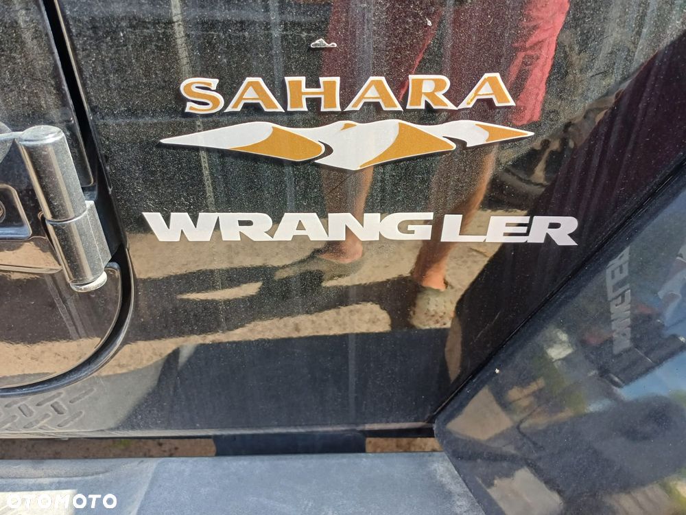 Jeep Wrangler - 9