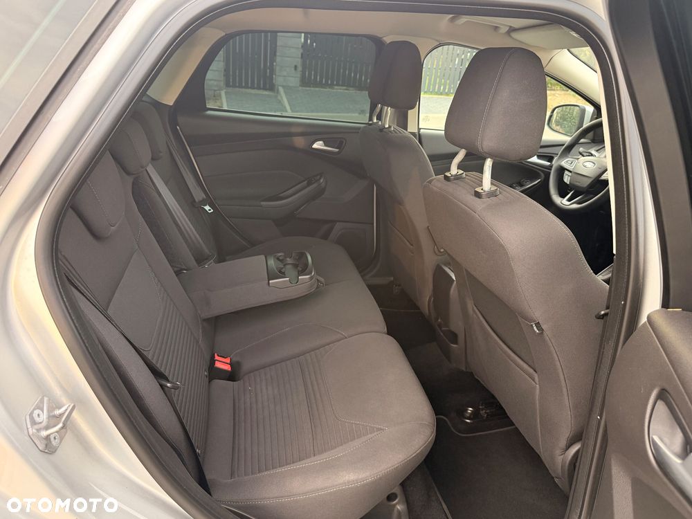Ford Focus 1.5 EcoBoost Titanium ASS - 24