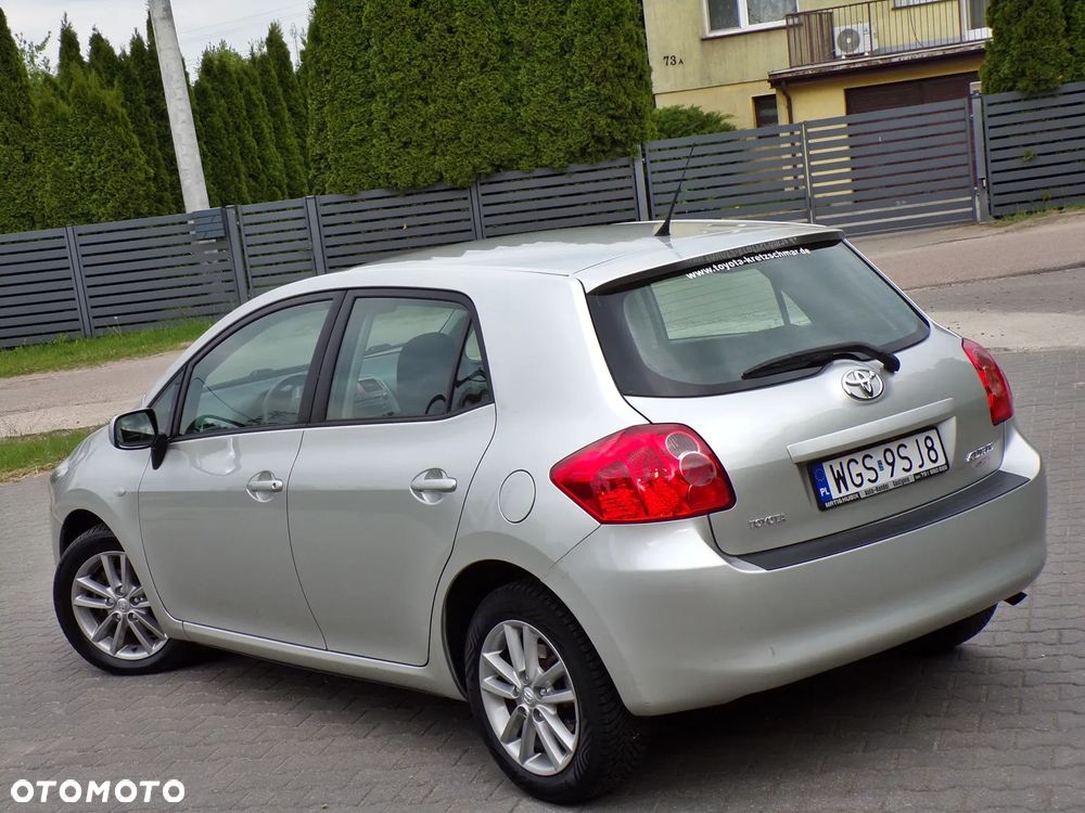 Toyota Auris 1.4 D-4D Life+ - 14