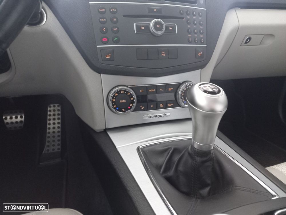 Mercedes-Benz C 220 CDi Avantgarde BlueEfficiency - 19