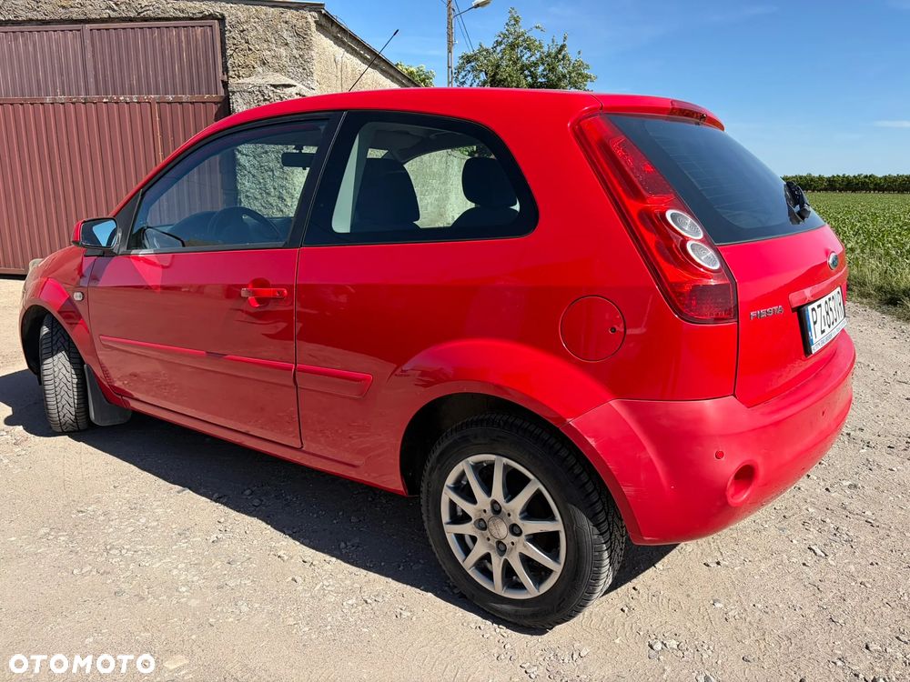 Ford Fiesta - 4