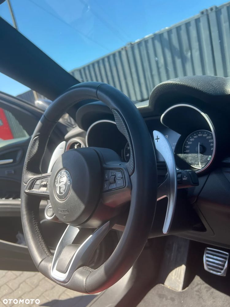 Alfa Romeo Stelvio 2.0 Turbo TI Q4 - 1