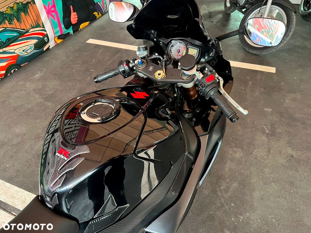 Suzuki GSX-R - 11