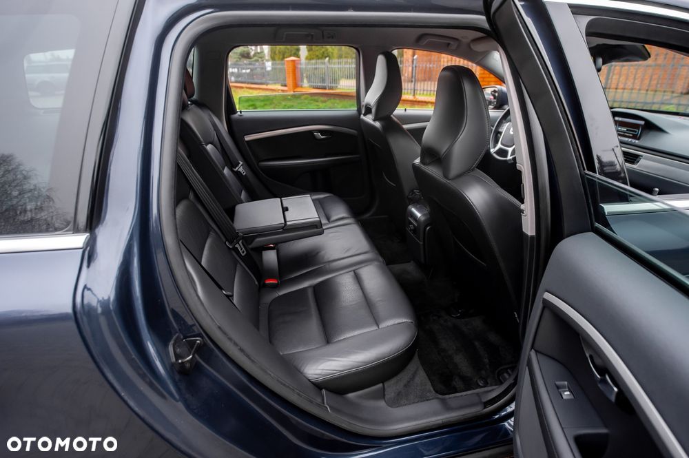 Volvo V70 - 25