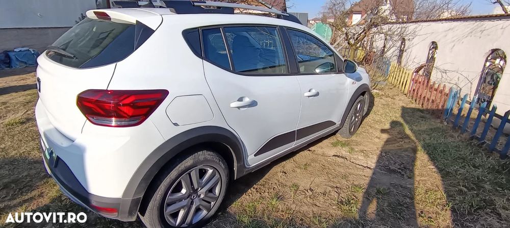 Dacia Sandero Stepway TCe 90 MT6 Comfort - 4