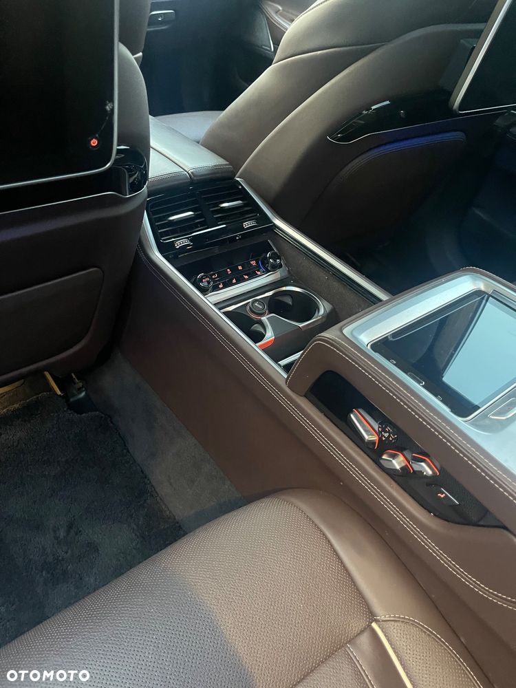 BMW Seria 7 M760Li xDrive - 10