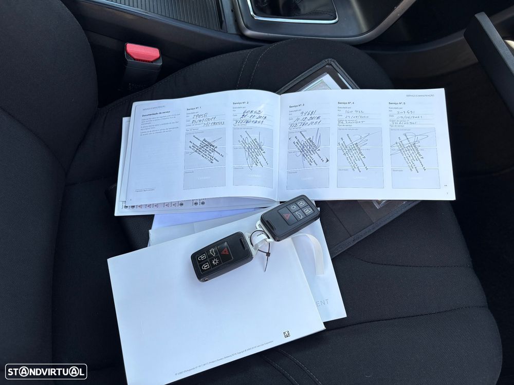Volvo V40 2.0 D2 Momentum - 26