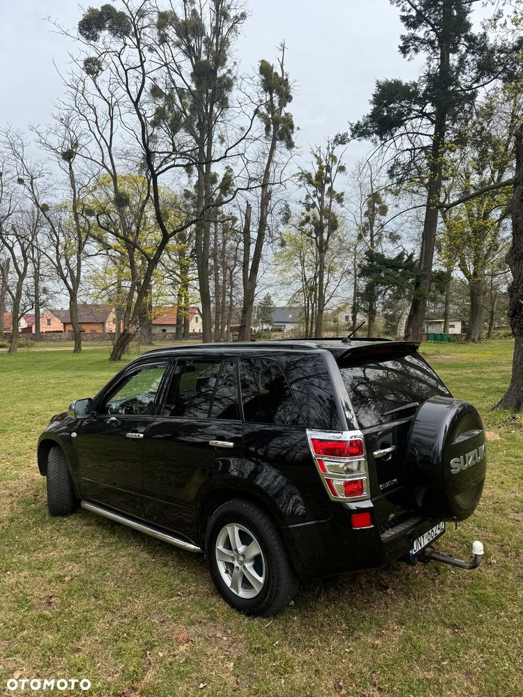 Suzuki Grand Vitara 2.0 De Luxe - 6