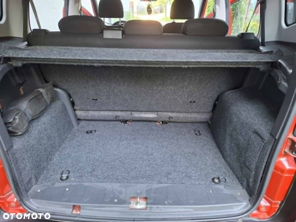 Fiat Qubo - 4