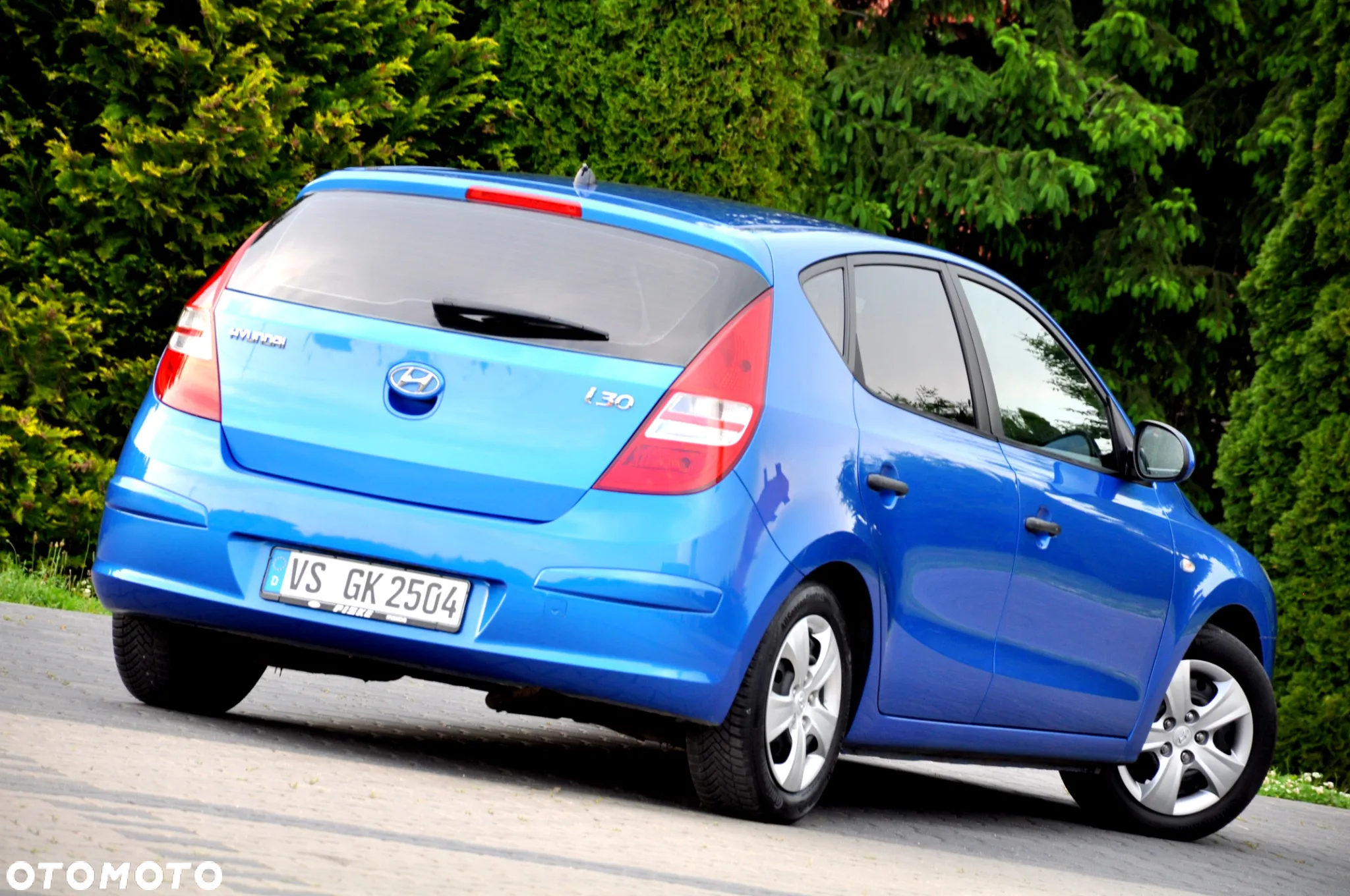 Hyundai i30 1.4 Base + - 15