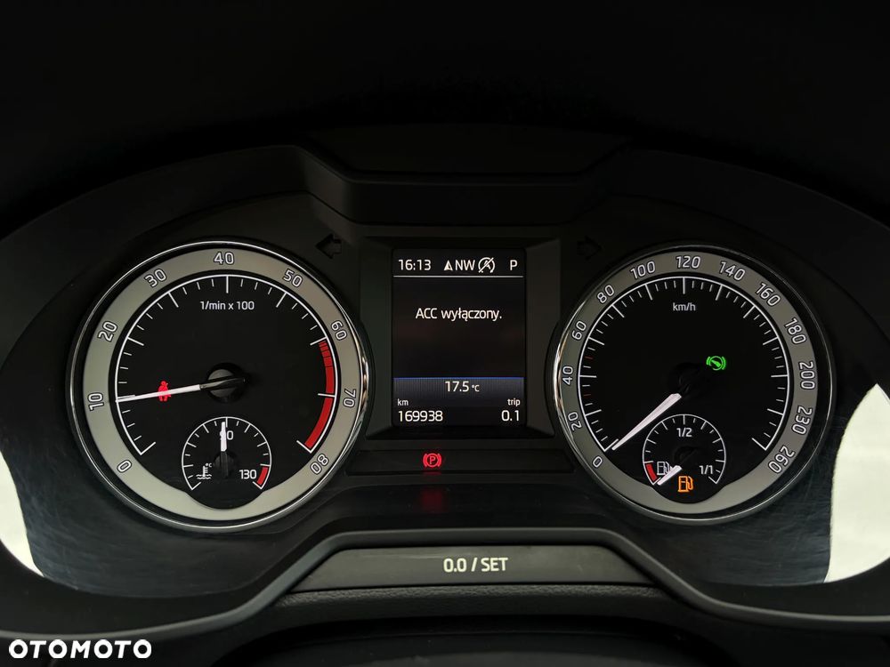 Skoda Octavia 1.5 TSI ACT DSG Ambition - 22