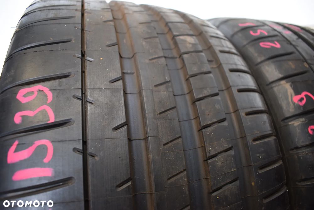 R18 255/40 Michelin Pilot Super Sport 99Y * Cena za parę - 2