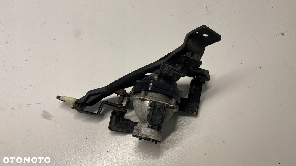 KIA OPTIMA IV LIFT HALOGEN KRATKA RAMKA LEWY LEWA 17-19 - 6