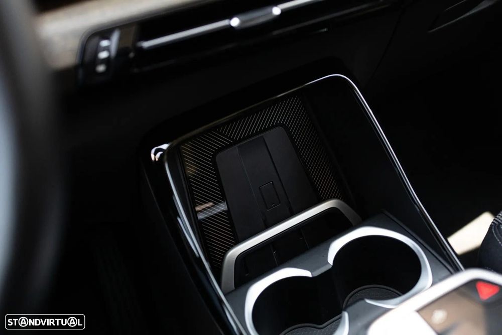 BMW iX3 Impressive - 28