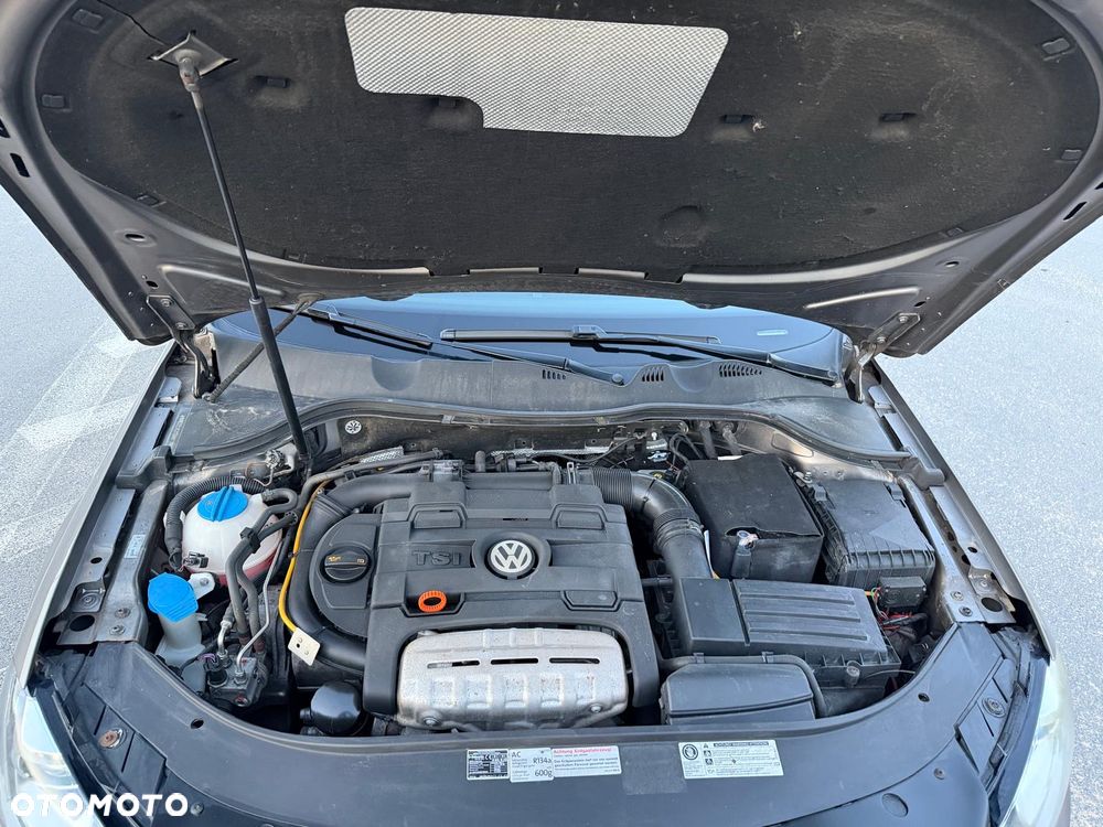 Volkswagen Passat ver-1-4-tsi-sportline-dsg - 18