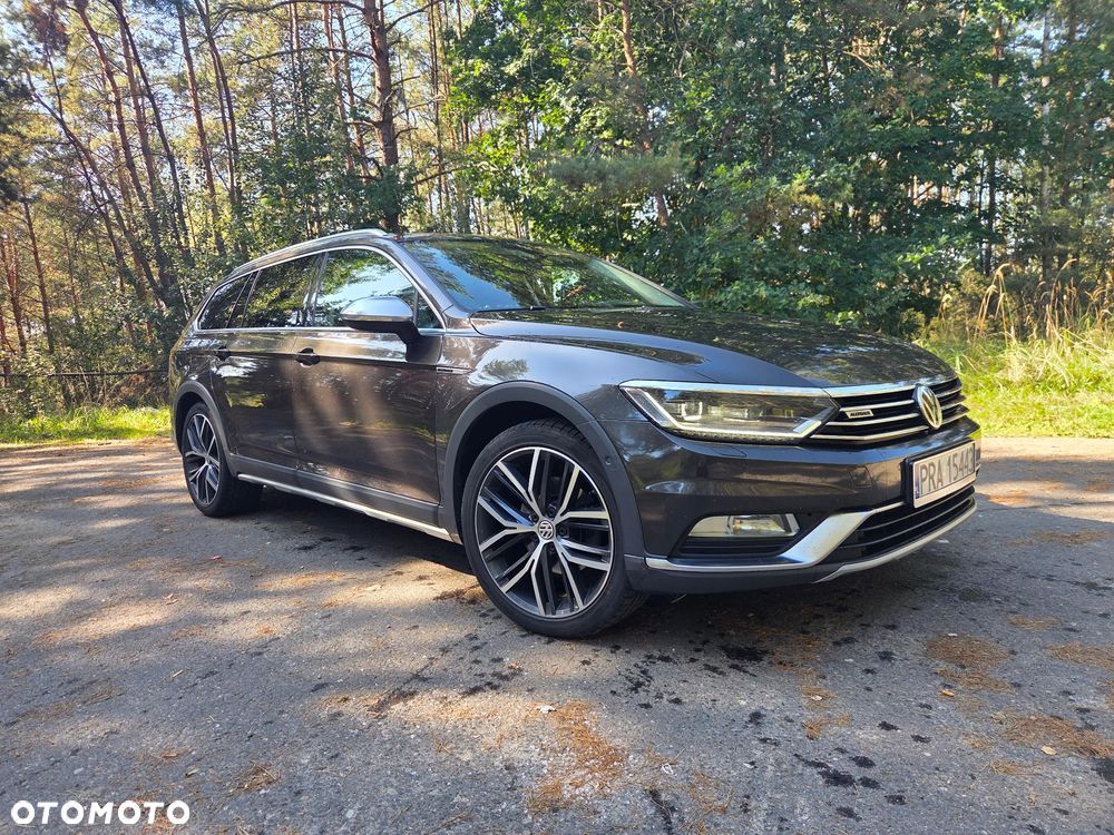 Volkswagen Passat - 10