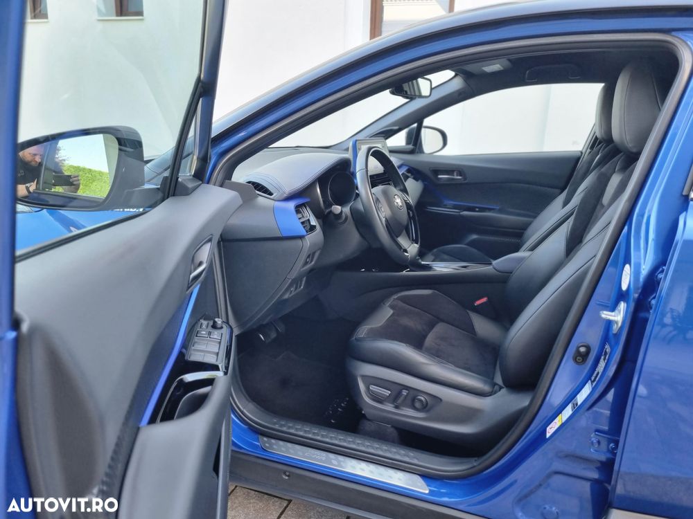 Toyota C-HR 2.0 Lounge - 19