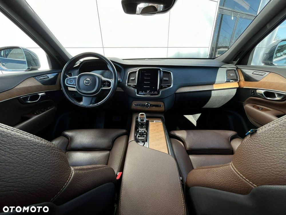 Volvo XC 90 - 17