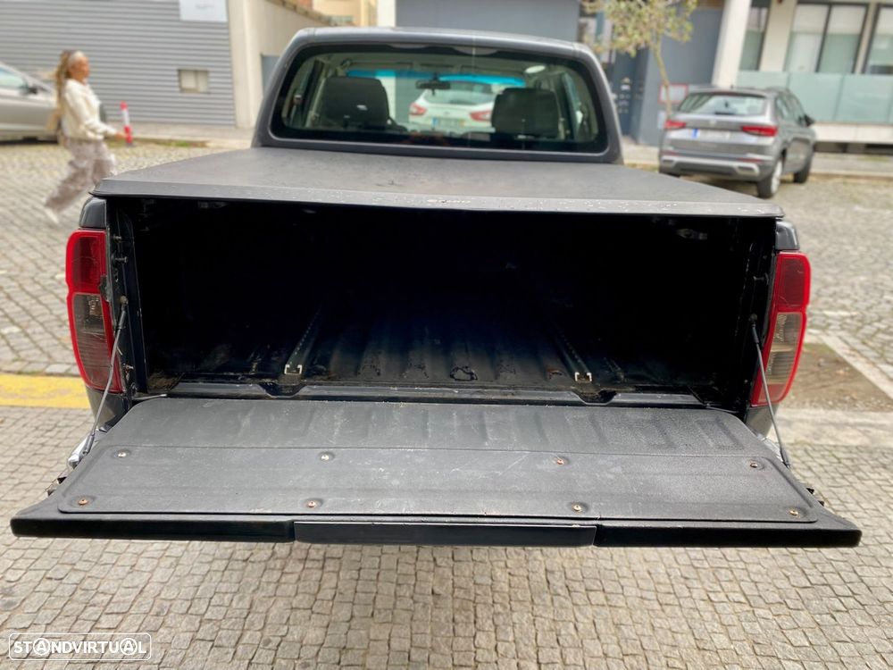 Nissan Navara 2.5 dCi CD SE Comfort - 8
