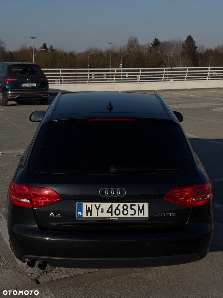 Audi A4 Avant 2.0 TDI DPF Ambiente - 5