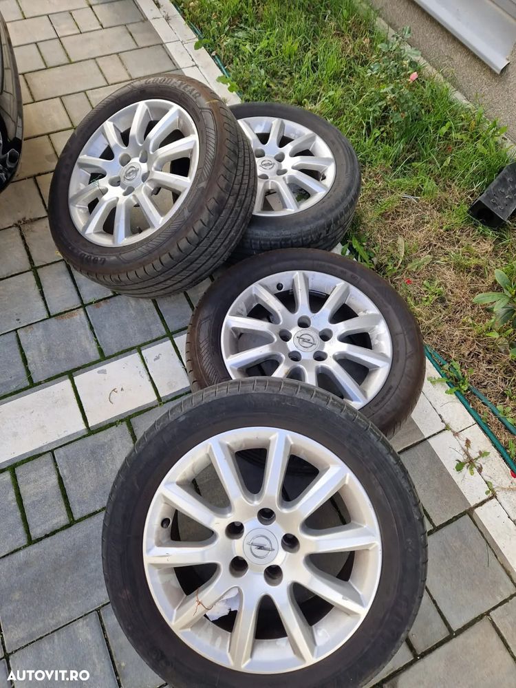 Opel Astra 1.9 CDTI Caravan DPF - 17