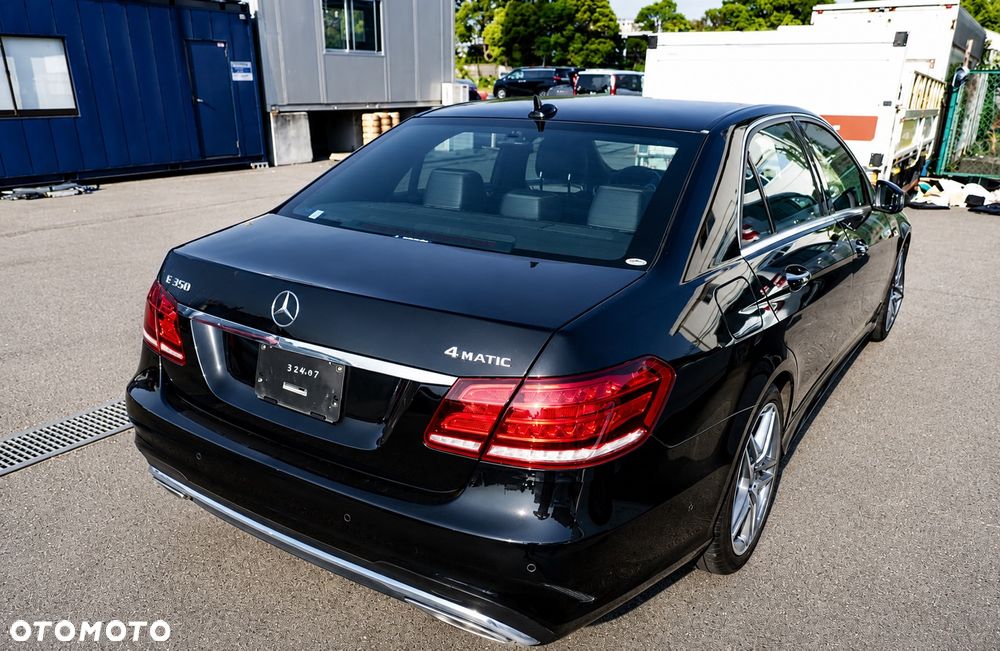 Mercedes-Benz Klasa E 300 4Matic 7G-TRONIC Avantgarde - 4