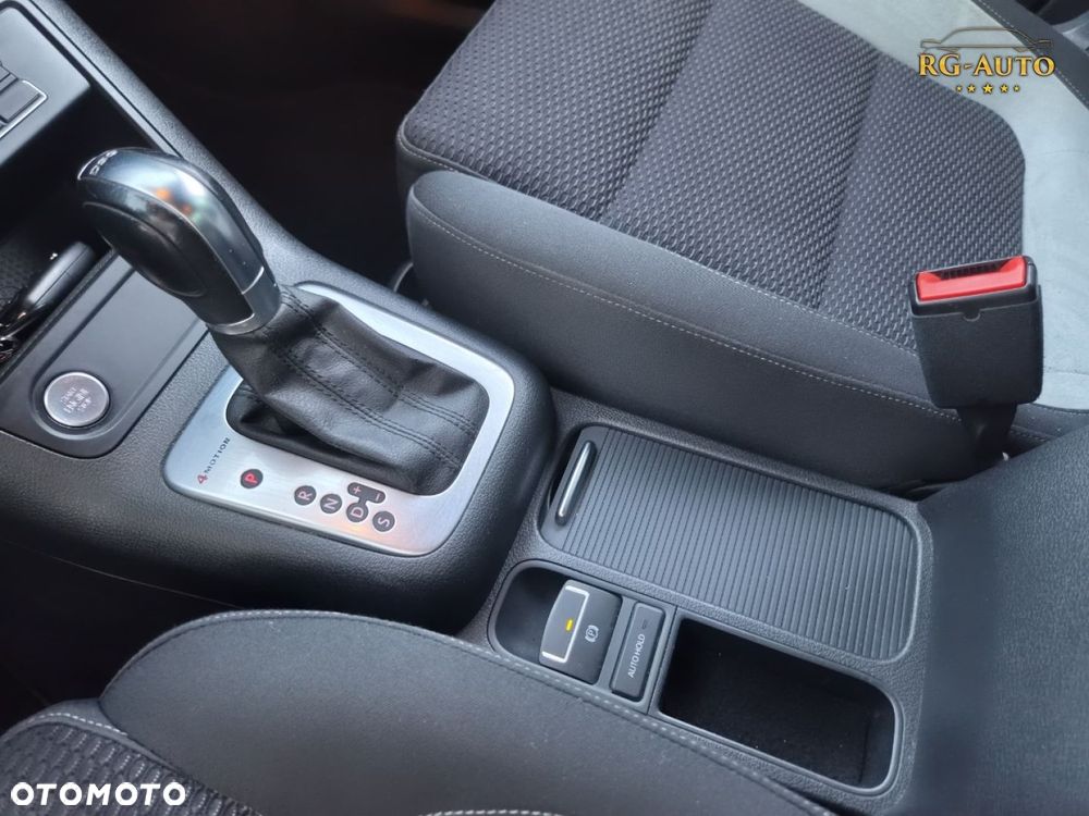 Volkswagen Tiguan - 36