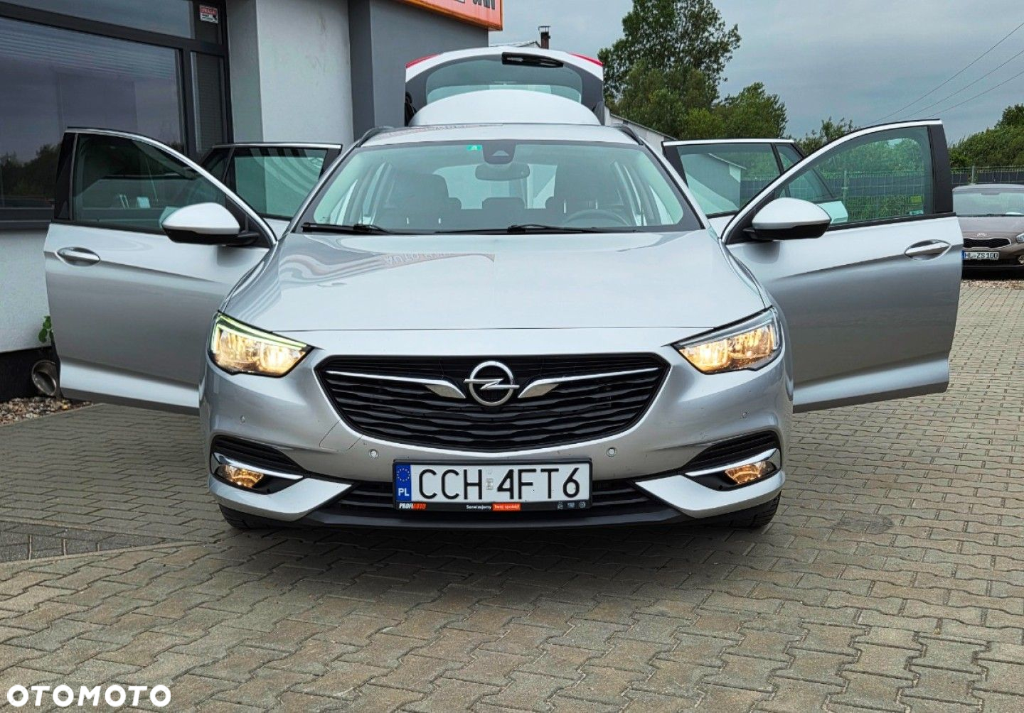 Opel Insignia - 30