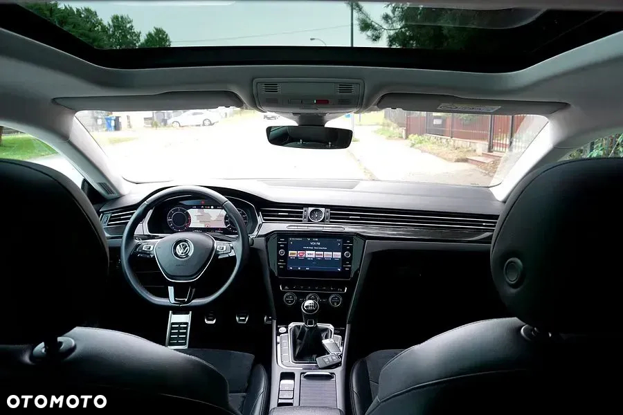Volkswagen Arteon 2.0 TDI SCR Elegance - 32