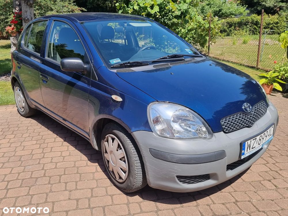 Toyota Yaris 1.4 D-4D Base - 3