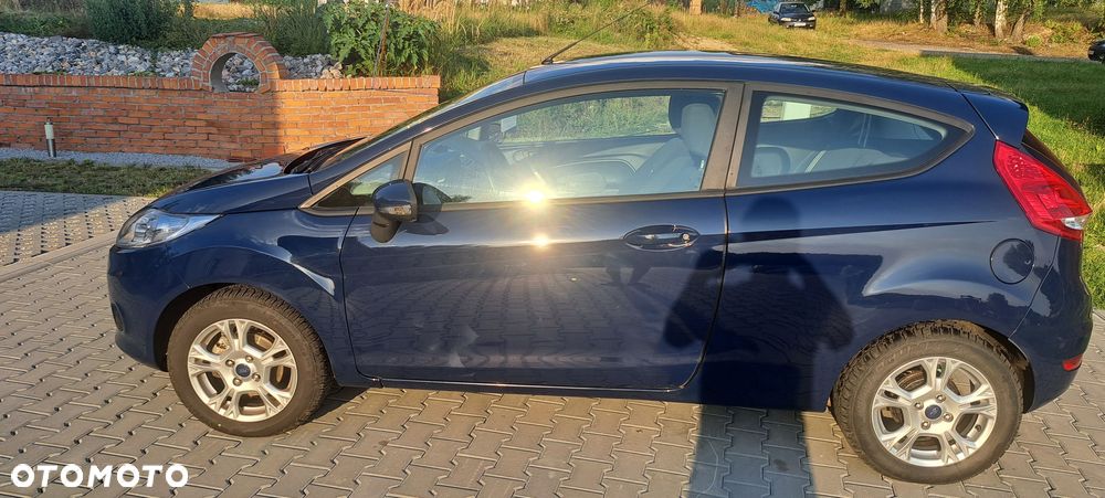 Ford Fiesta 1.25 Champions Edition - 3