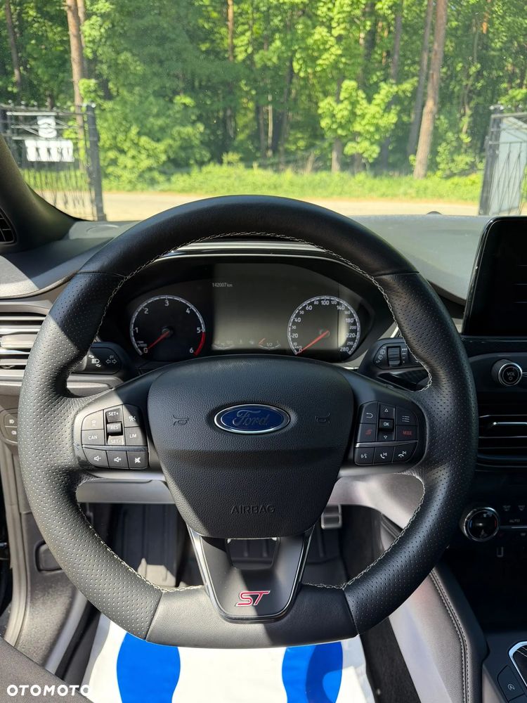 Ford Focus 2.0 EcoBlue ST - 38
