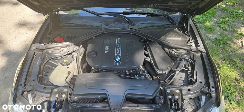 BMW 3 Series 2014 photo 3