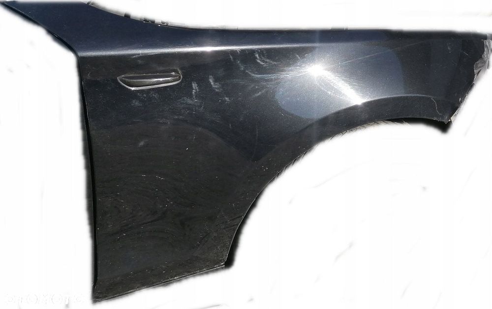 BMW I E87 HATCHBACK BŁOTNIK PRAWY PRZÓD PRZEDNI - 1