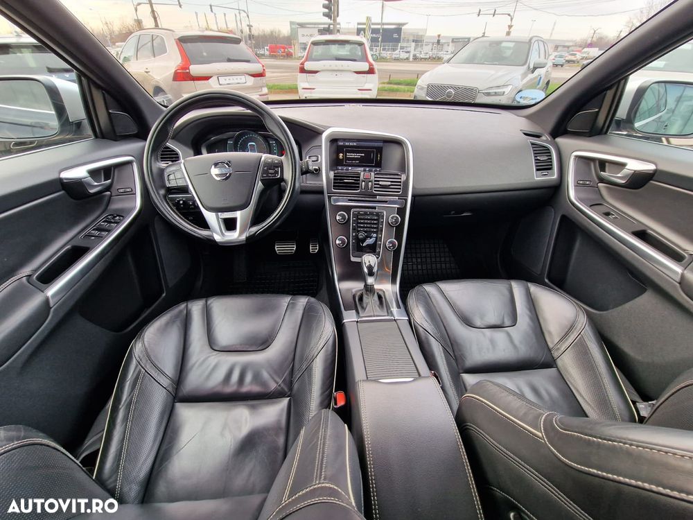 Volvo XC 60 D4 AWD Summum - 9