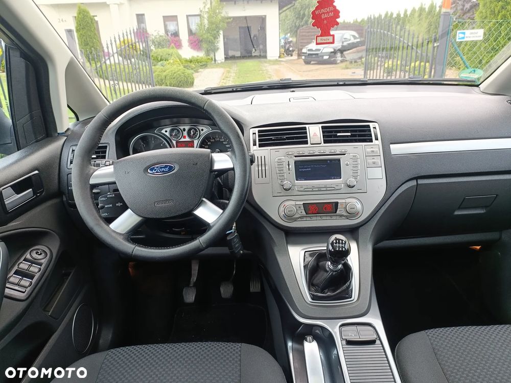 Ford C-MAX - 12