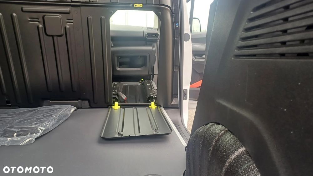 Toyota Proace City - 14