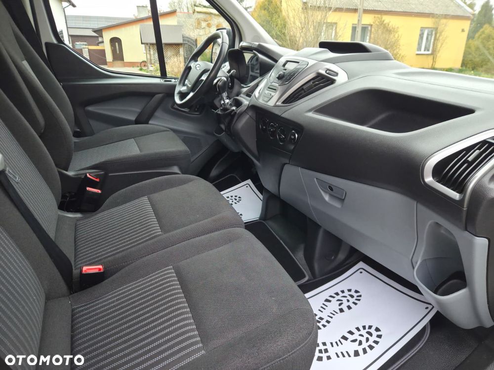 Ford Transit - 15